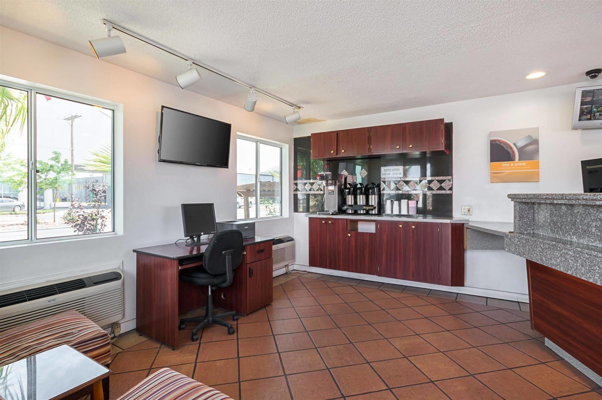 Motel 6-El Paso, Tx - Airport - Fort Bliss Exterior photo